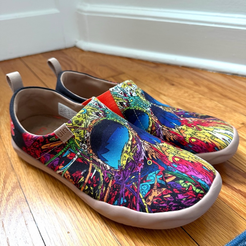 UIN Toledo No Body Skull Gothic Art Grunge Slip-On Shoes Men’s Size 8